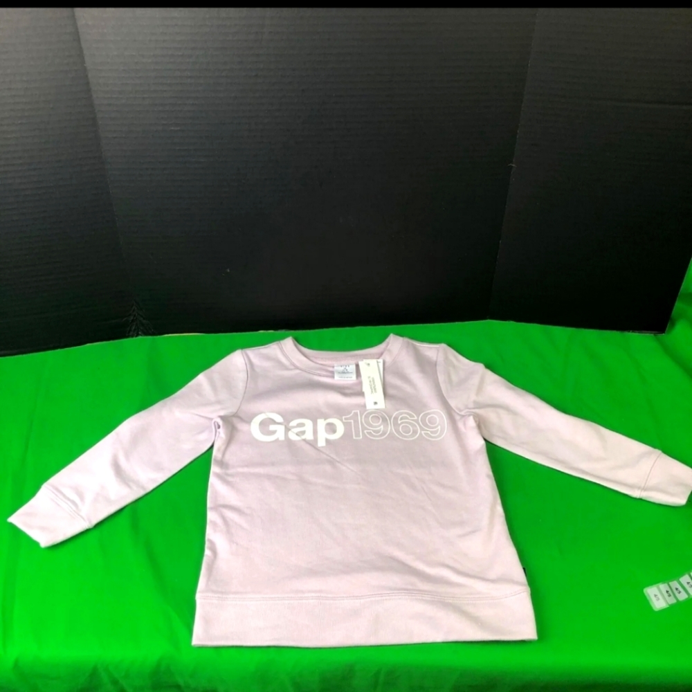 GAP Kids Girls Graphic Long sleeve shirt